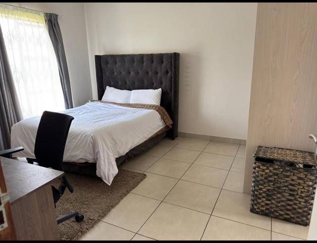 4 BEDROOM CLUSTER FOR SALE IN ROSEACRE